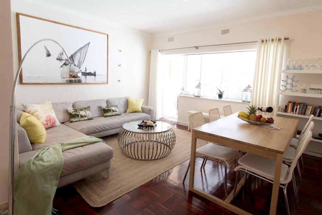 Appartamento Caprice Camps Bay Camera foto