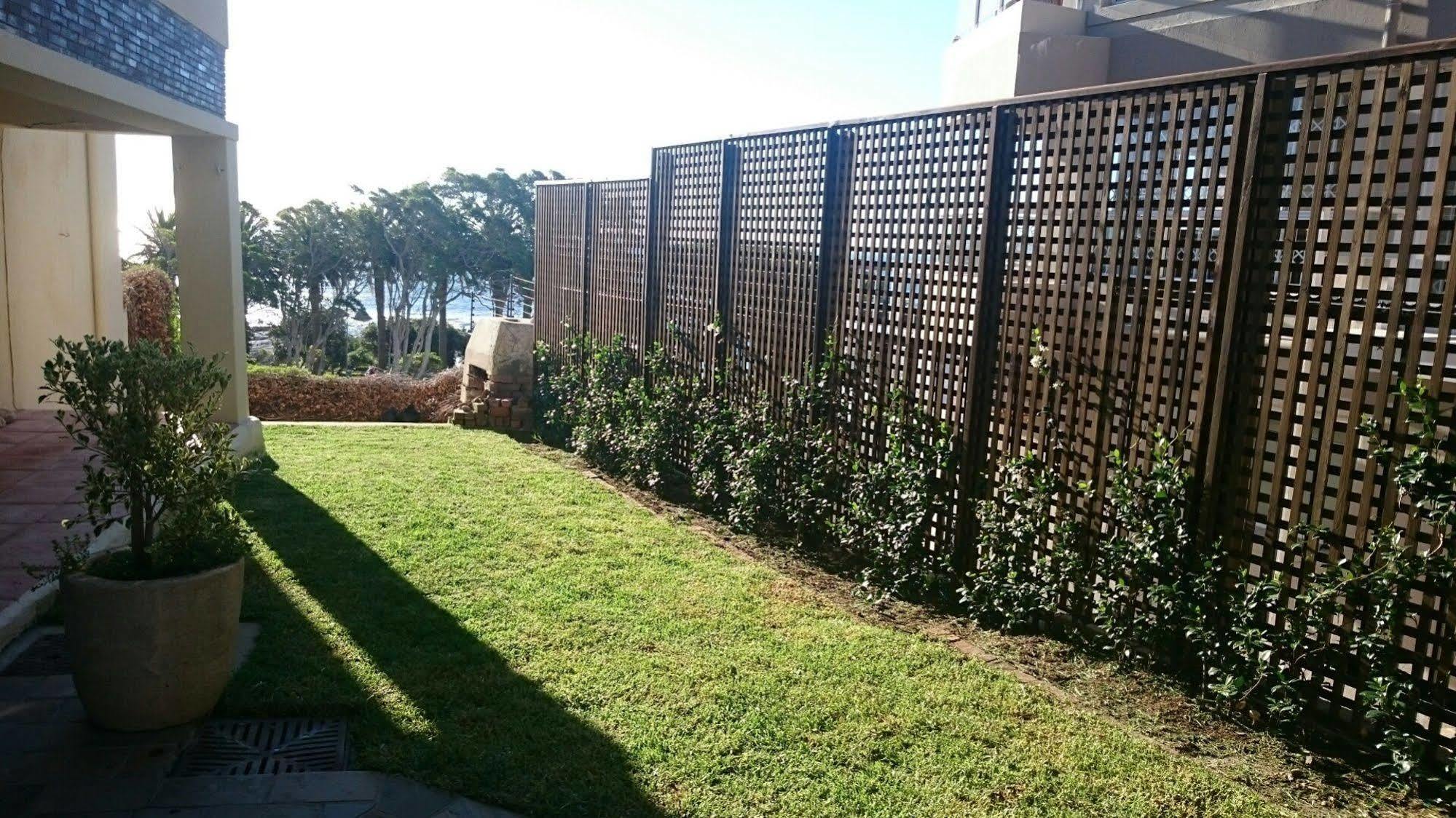 Appartamento Caprice Camps Bay Esterno foto